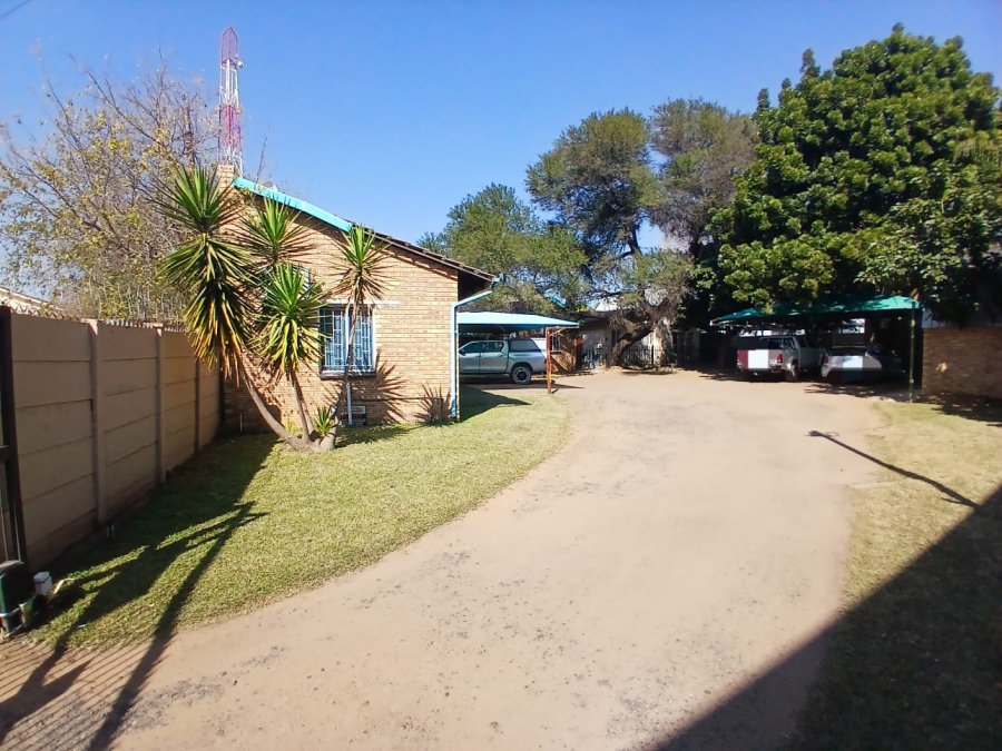 To Let commercial Property for Rent in Bodorp North West